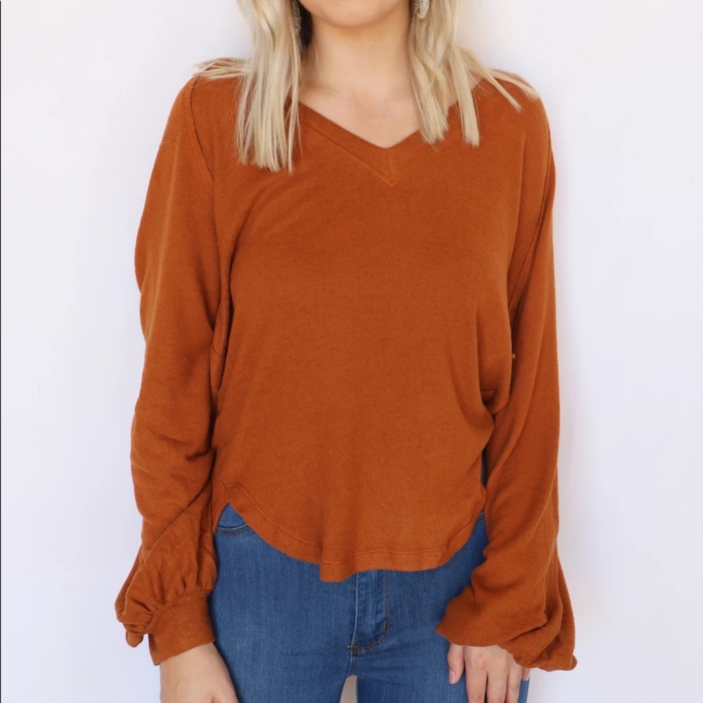 Big Dreams Burnt Orange/Rust V-Neck Blouse Shirt Top Sz.L
